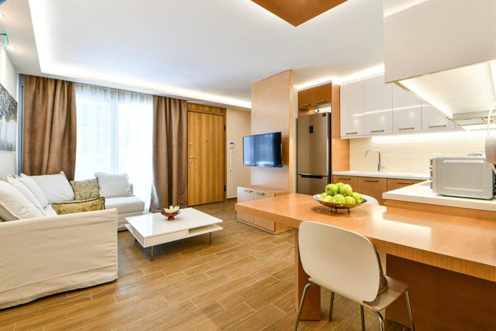 Apartament Modern Hospitality, With Private Garden, Ateny Zewnętrze zdjęcie